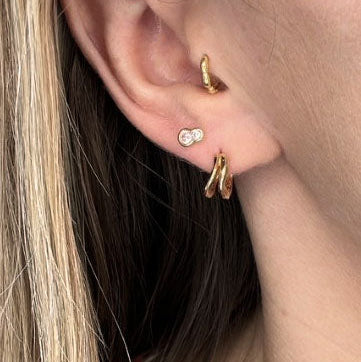 Double huggies: 14ct Gold