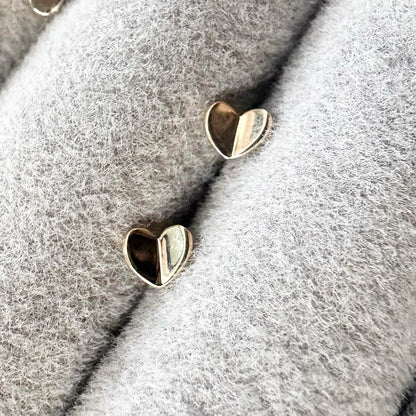 9k Gold Heart Studs