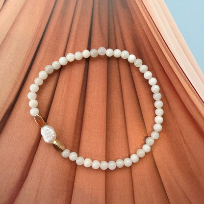 Classic Moonstone & Pearl Crystal Bracelet