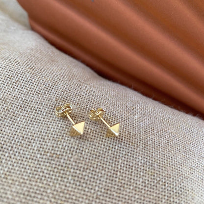 9K Gold Pyramid Studs