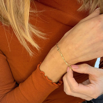 9K Gold Seed Bracelet