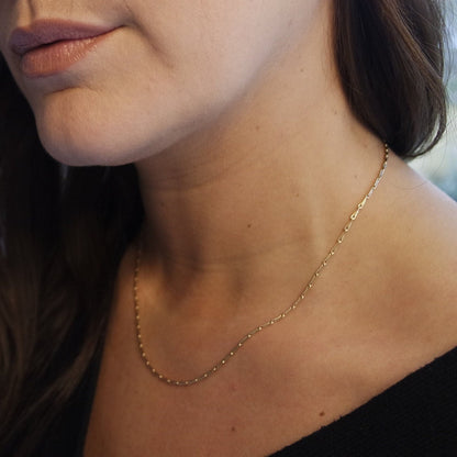 9 Karat Yellow Gold Hayseed Chain Necklace, Adjustable 16-18 Inch