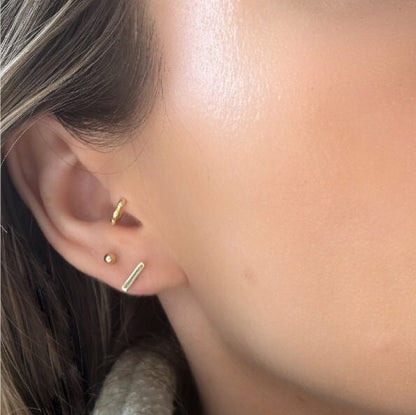 9 Karat Gold Sphere Studs: 3mm Polished Gold Earrings