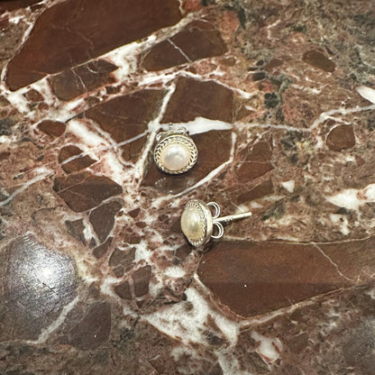 Pearl Studs in Silver | Freshwater Pearl stud earring